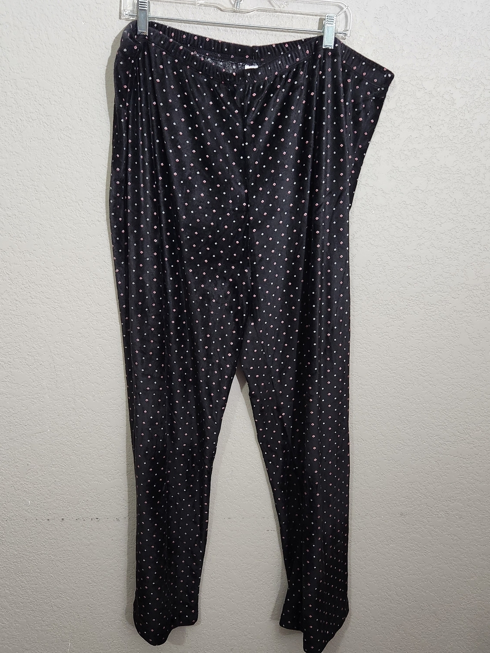 Black Polka Dot Pull-On Women’s Pants Soft